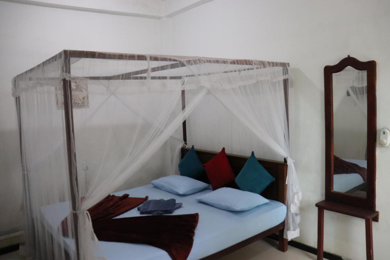 Crescent Resort Galle Ngoại thất bức ảnh
