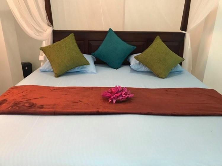 Crescent Resort Galle Ngoại thất bức ảnh