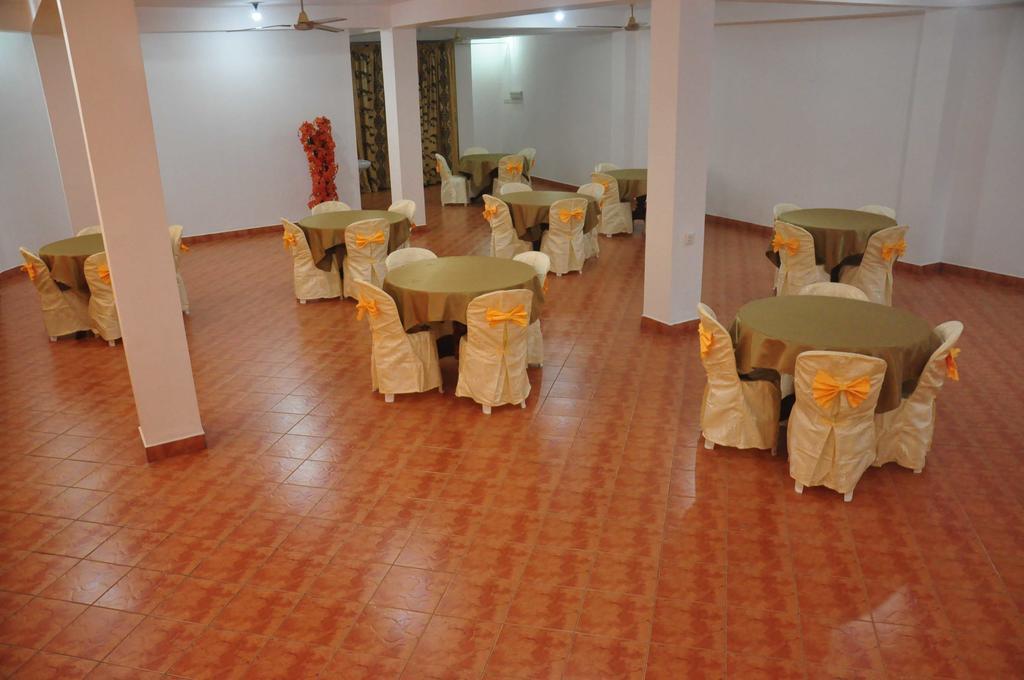 Crescent Resort Galle Ngoại thất bức ảnh